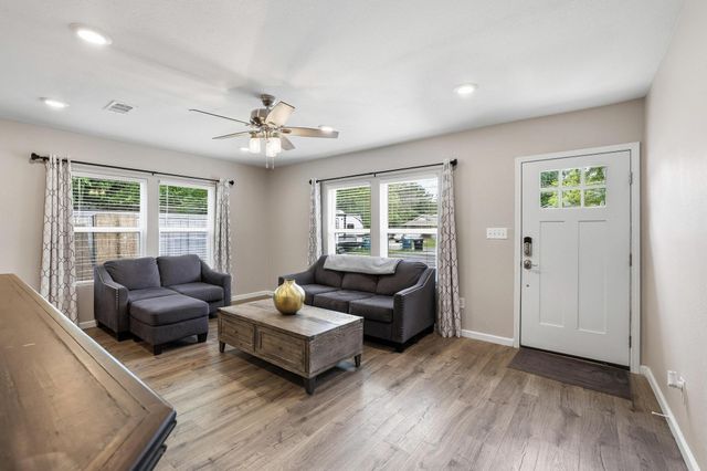 1020 W Ford Street, Denison, TX 75020