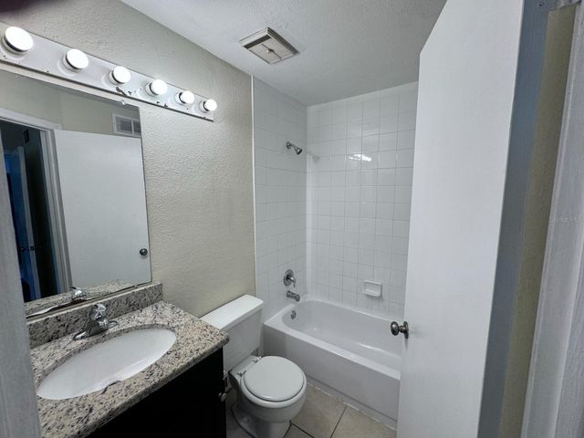1972 LAKE ATRIUMS CIRCLE 199, Orlando, FL 32839