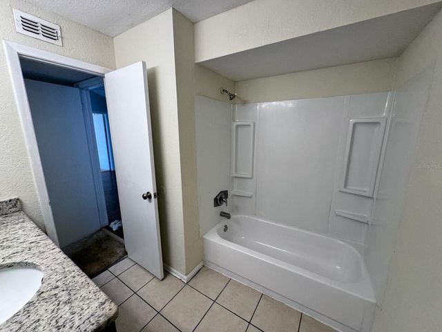 1972 LAKE ATRIUMS CIRCLE 199, Orlando, FL 32839