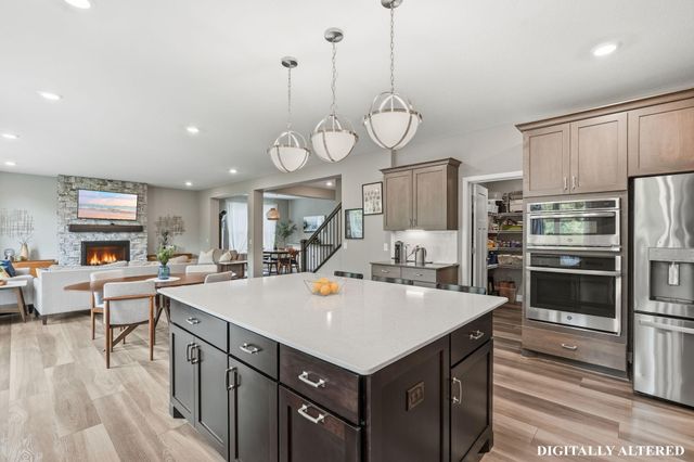 1725 131st Court W, Rosemount, MN 55068