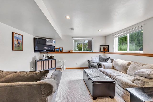 2519 TURNBURY ROAD, Green Bay, WI 54313