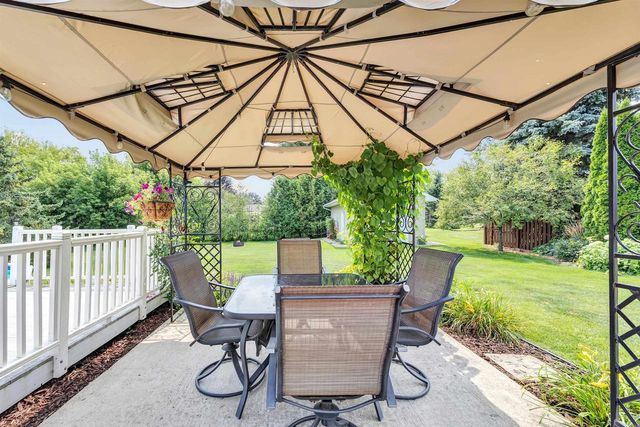 2519 TURNBURY ROAD, Green Bay, WI 54313