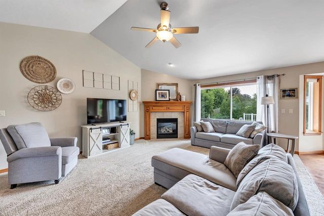 2519 TURNBURY ROAD, Green Bay, WI 54313