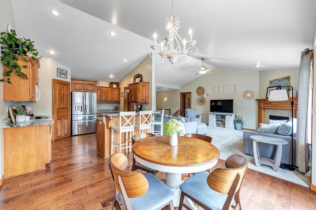 2519 TURNBURY ROAD, Green Bay, WI 54313