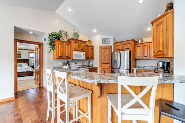 2519 TURNBURY ROAD, Green Bay, WI 54313