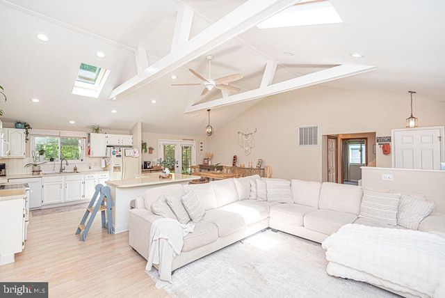 40 HARBORMIST CIR, Ocean Pines, MD 21811