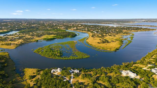 2131 Senora Rdg, Canyon Lake, TX 78133