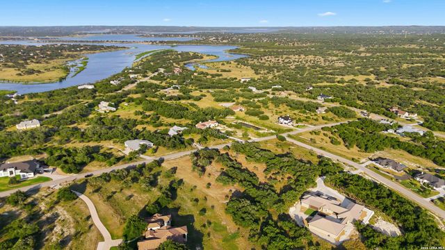 2131 Senora Rdg, Canyon Lake, TX 78133