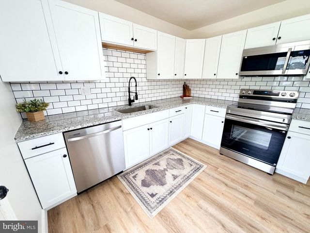 349 MARKET ST, Highspire, PA 17034