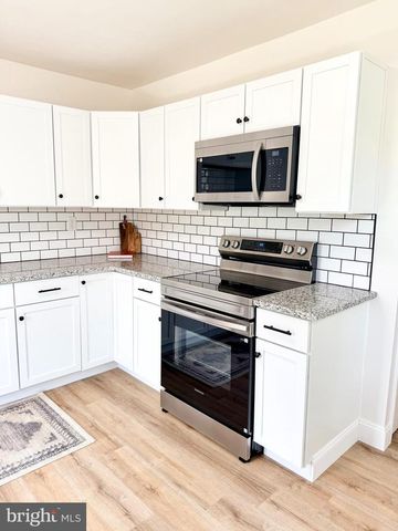 349 MARKET ST, Highspire, PA 17034