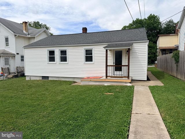 349 MARKET ST, Highspire, PA 17034
