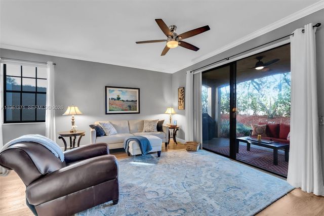 3815 Tree Top Dr, Weston, FL 33332