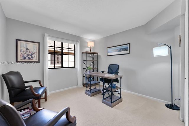 3815 Tree Top Dr, Weston, FL 33332