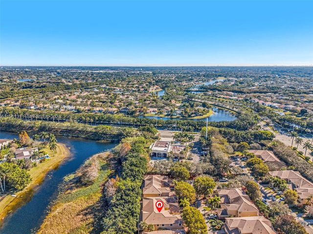 3815 Tree Top Dr, Weston, FL 33332