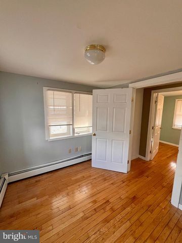 611 LEMON ST, Pottstown, PA 19464