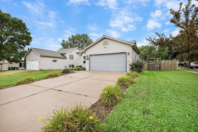 1817 Anhalt Drive, Madison, WI 53704