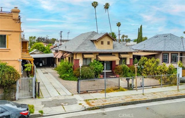1127 N Normandie, Los Angeles, CA 90029