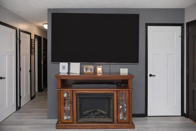 1307 NEPTUNE Drive, Carter Lake, IA 51510