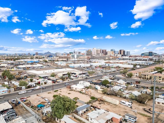 1121 W GRANT Street 11, Phoenix, AZ 85007