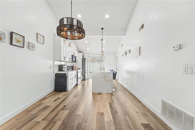 8304 DASA PLACE, Tampa, FL 33615