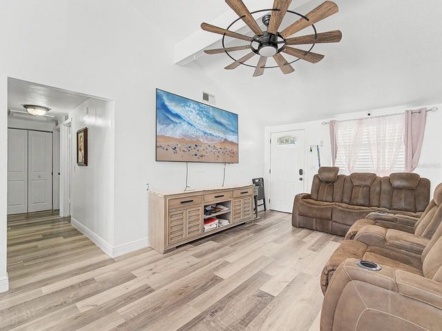 8304 DASA PLACE, Tampa, FL 33615