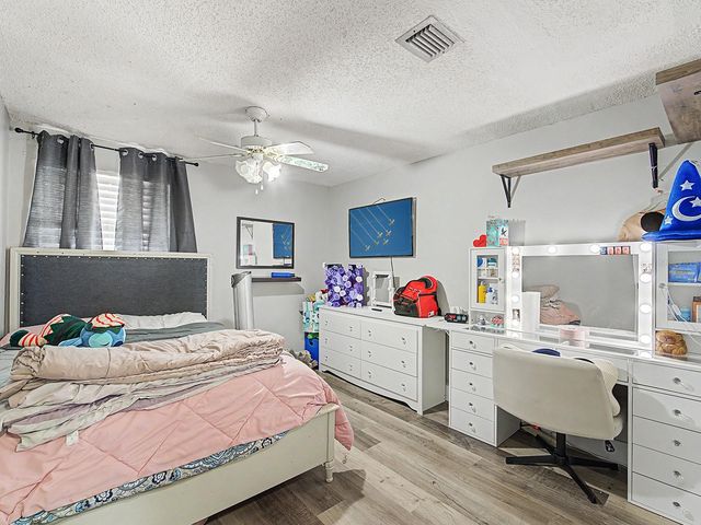 8304 DASA PLACE, Tampa, FL 33615