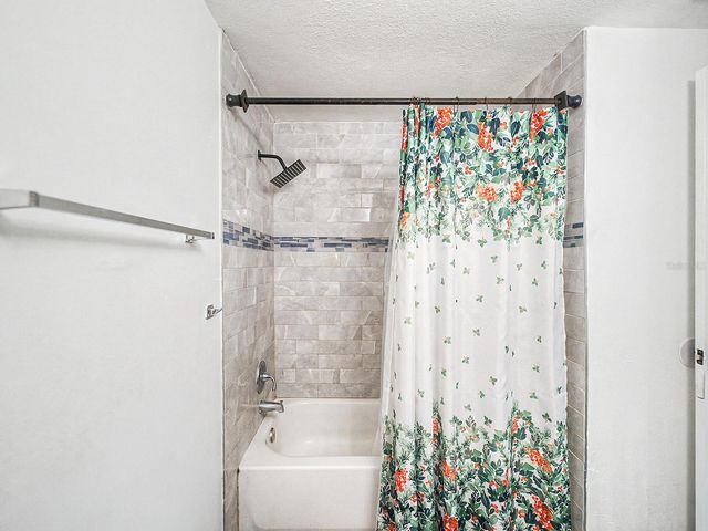 8304 DASA PLACE, Tampa, FL 33615