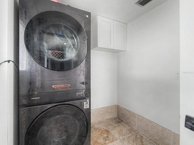 8304 DASA PLACE, Tampa, FL 33615