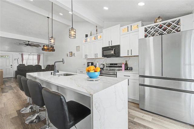 8304 DASA PLACE, Tampa, FL 33615