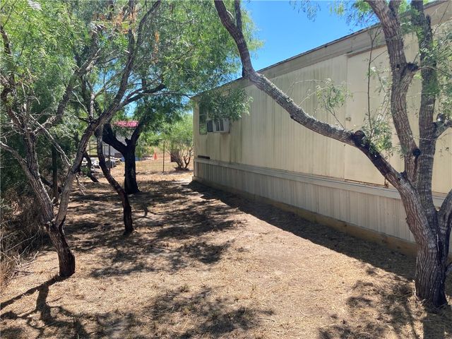 1134 E County Road 2328, Riviera, TX 78379