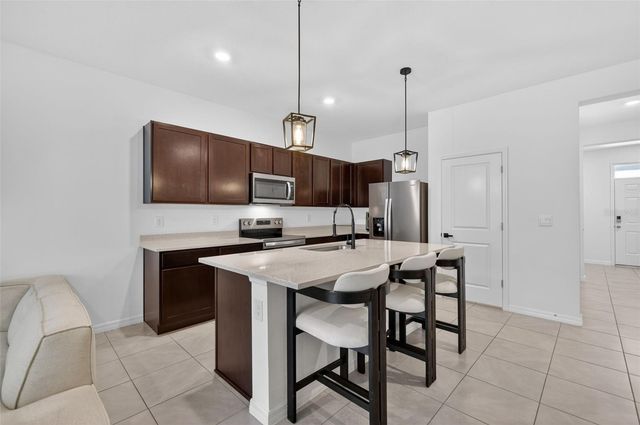 567 MANGROVE SHADE CIRCLE, Apollo Beach, FL 33572