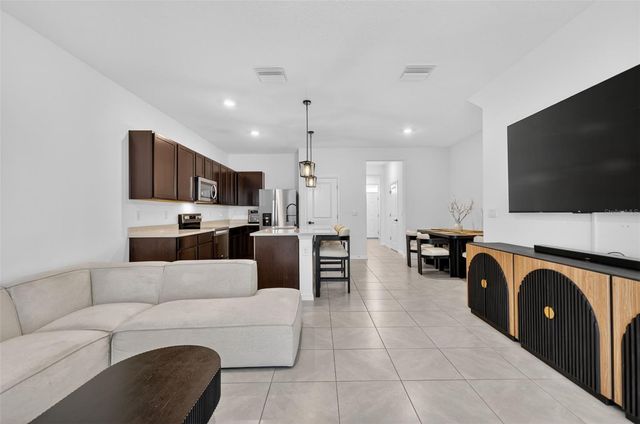567 MANGROVE SHADE CIRCLE, Apollo Beach, FL 33572