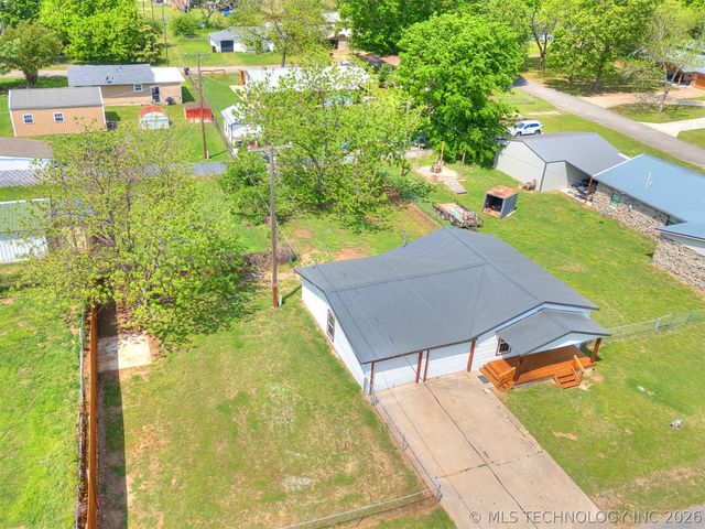 513 N J Street, Eufaula, OK 74432