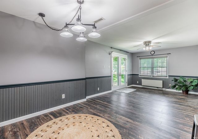 6116 Hickory Hill Lane, Evansville, IN 47710