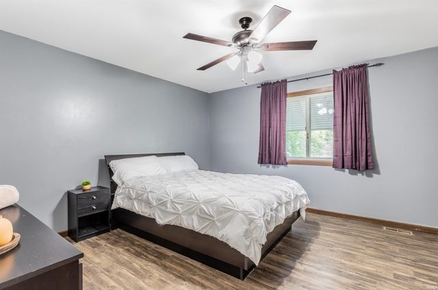 6116 Hickory Hill Lane, Evansville, IN 47710