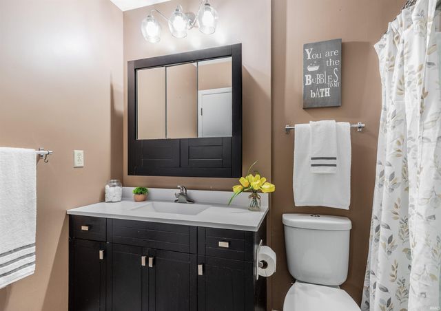 6116 Hickory Hill Lane, Evansville, IN 47710