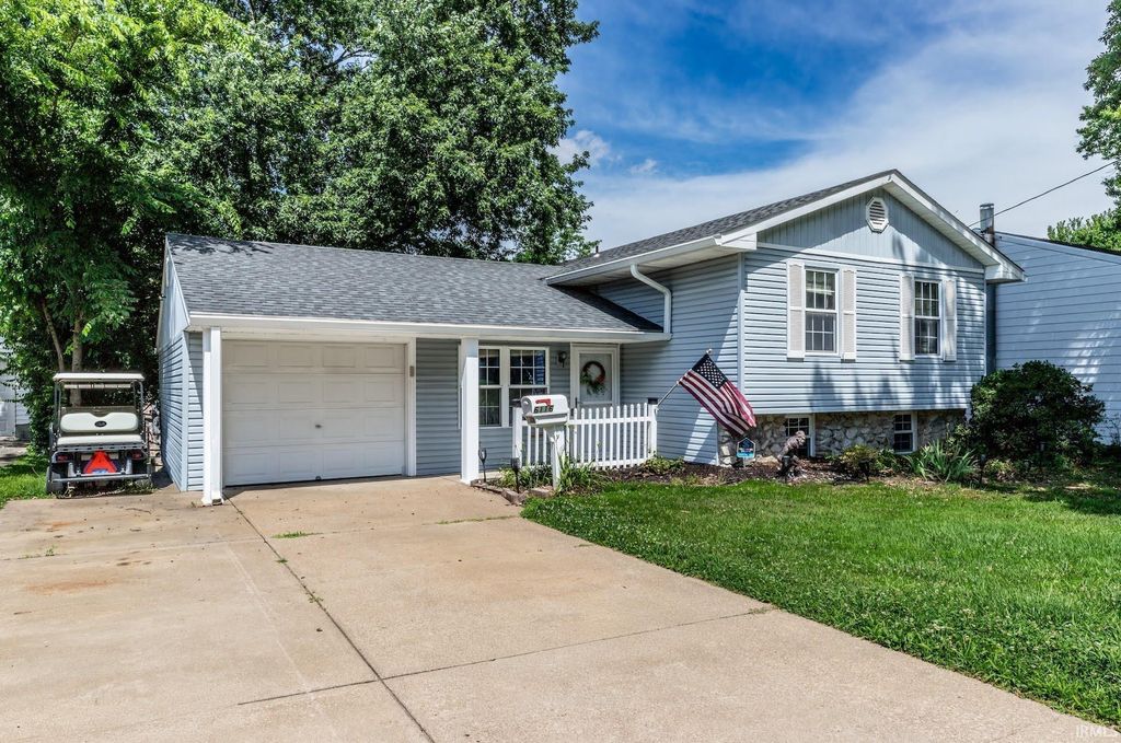 6116 Hickory Hill Lane, Evansville, IN 47710
