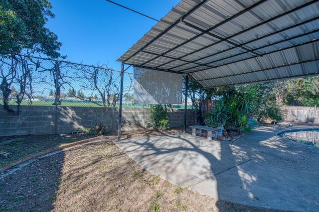 5435 N Bond Street, Fresno, CA 93710