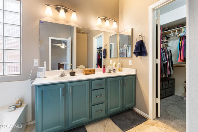 420 N LEOMA Lane, Chandler, AZ 85225