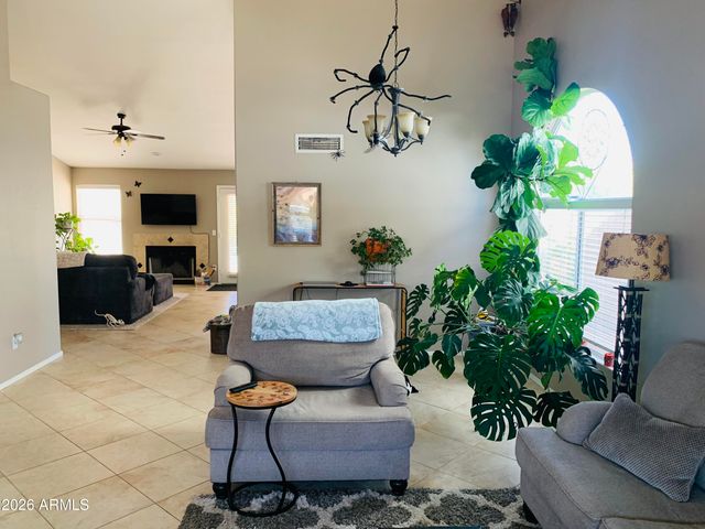 420 N LEOMA Lane, Chandler, AZ 85225