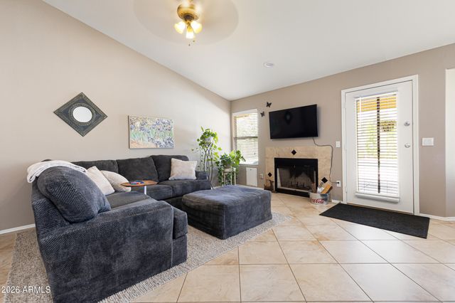 420 N LEOMA Lane, Chandler, AZ 85225