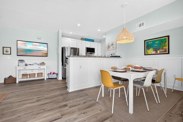 26570 Bay Water Drive 302, Galveston, TX 77554