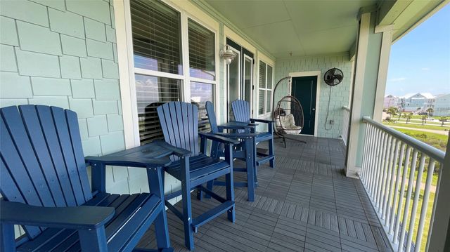 26570 Bay Water Drive 302, Galveston, TX 77554