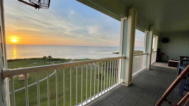 26570 Bay Water Drive 302, Galveston, TX 77554