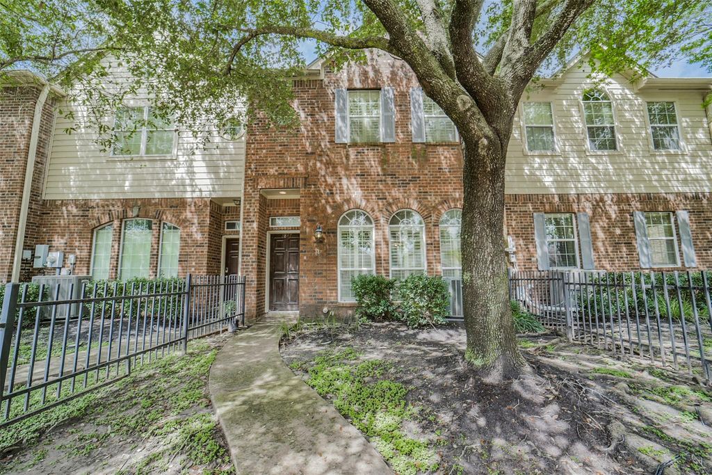 2847 Misty Heath Lane, Houston, TX 77082
