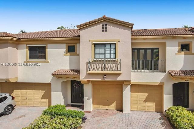 4749 N Grand Cypress Cir N, Coconut Creek, FL 33073