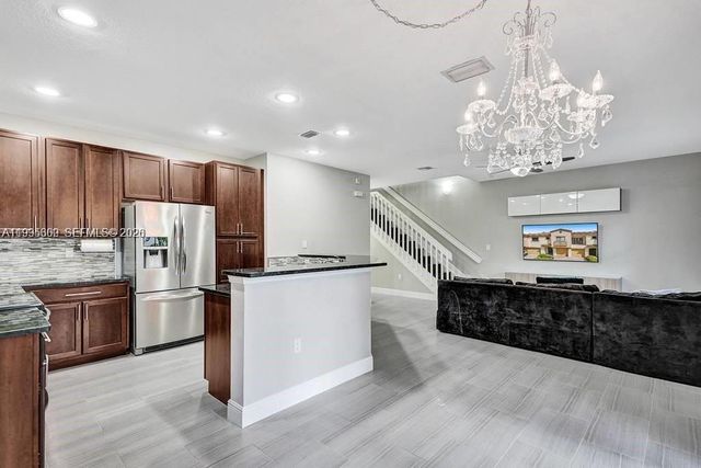 4749 N Grand Cypress Cir N, Coconut Creek, FL 33073
