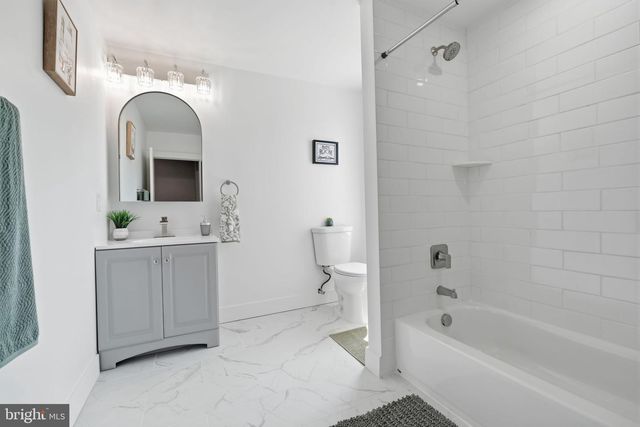 702 CHESTNUT ST, Delanco, NJ 08075