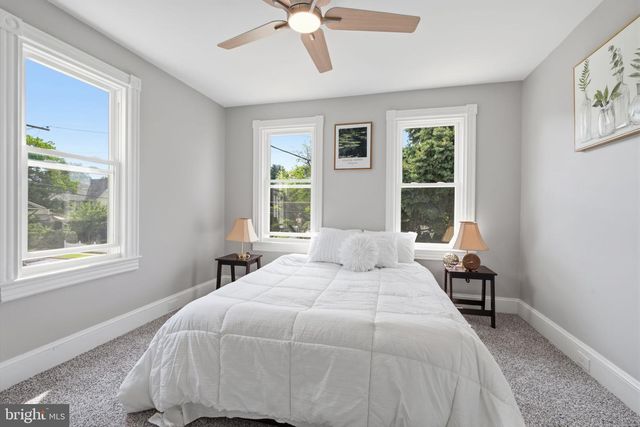 702 CHESTNUT ST, Delanco, NJ 08075