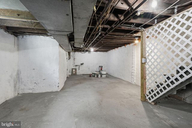 702 CHESTNUT ST, Delanco, NJ 08075